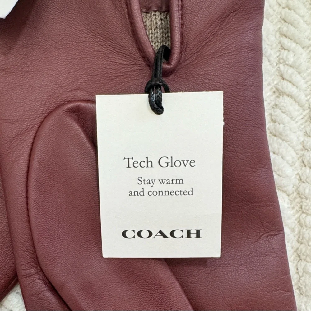 Coach NWT Wine Burgundy Leather Tech Luxurious Gloves Size 7.5 medium